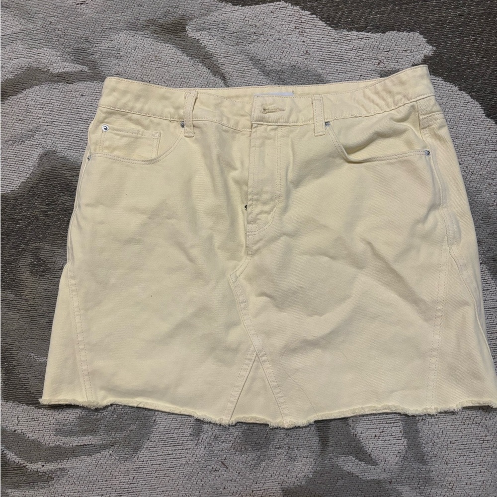 Classic Kensie Yellow Denim Skirt